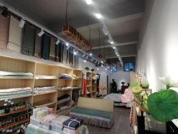 文昌路中段布艺店