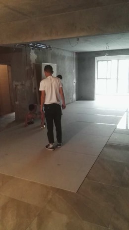东方国际